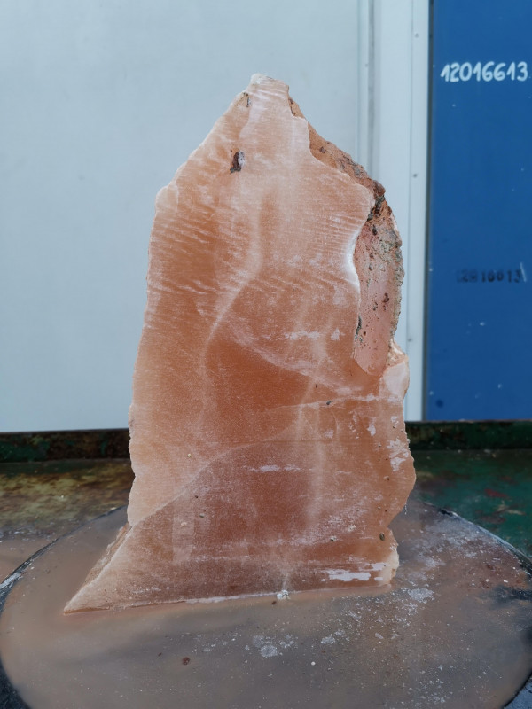 Selenit; Einzelst�ck; aus Marokko; orange; 9,720 kg