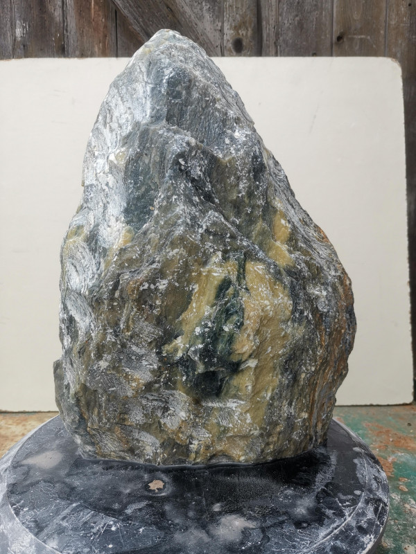 Speckstein; Einzelst�ck; aus Indien; gr�n Farb Mix; 13,550 kg