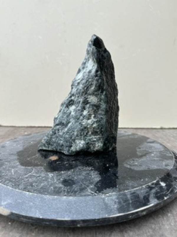 Speckstein; Einzelst�ck; China; schwarz; 2,100 kg