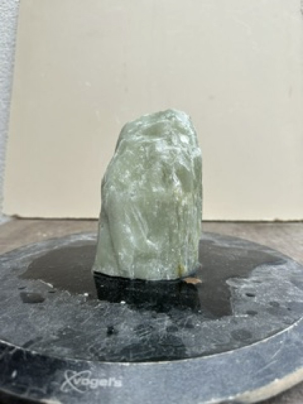 Speckstein; Einzelst�ck; Indien; Lemongr�n; 1,780 kg