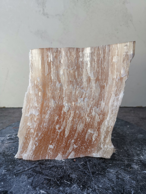 Selenit; Heilstein; Einzelst�ck; aus Marokko; orange; 3,560 kg