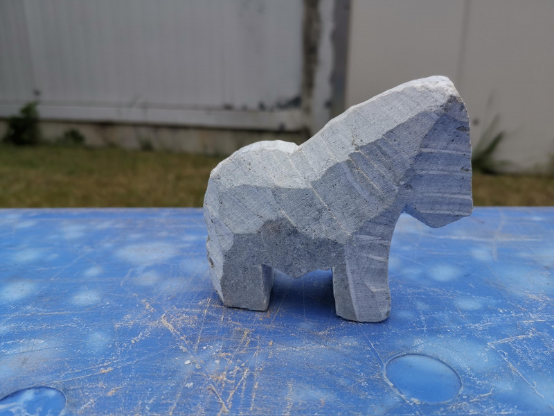 Speckstein; Pferd; Halbfabrikat; ca. 0,35 kg