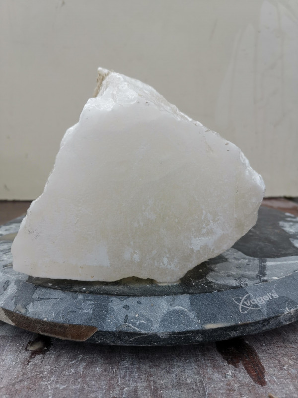 Alabaster; transparent; Einzelstck; Sule; 6,020 kg