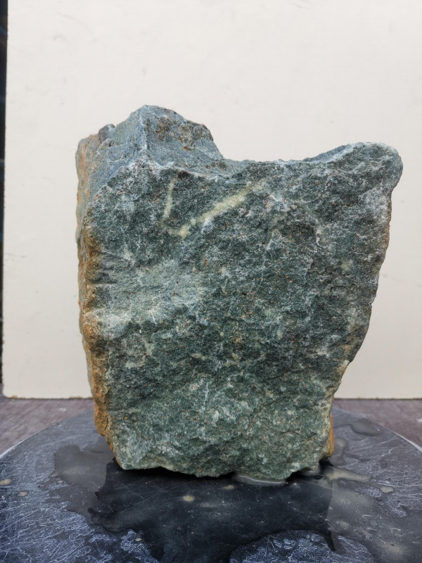 Serpentin; Einzelstck; aus Simbabwe; opal grn; 10,730 kg