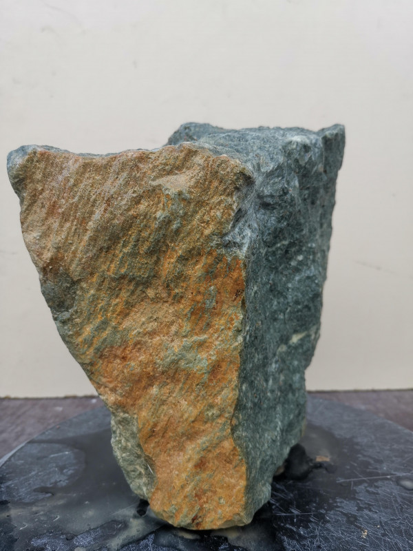 Serpentin; Einzelstck; aus Simbabwe; opal grn; 10,730 kg