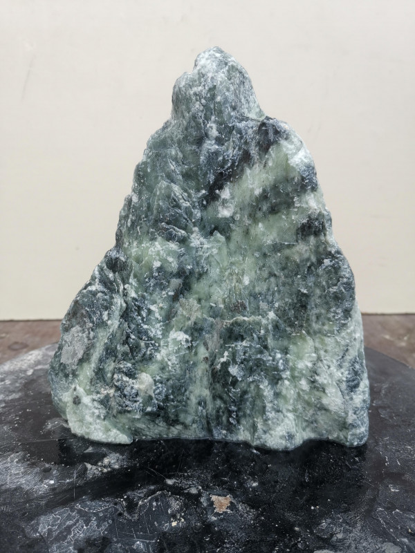 Speckstein; Einzelstck; Indien; dunkelgrn-trkis 2,870 kg