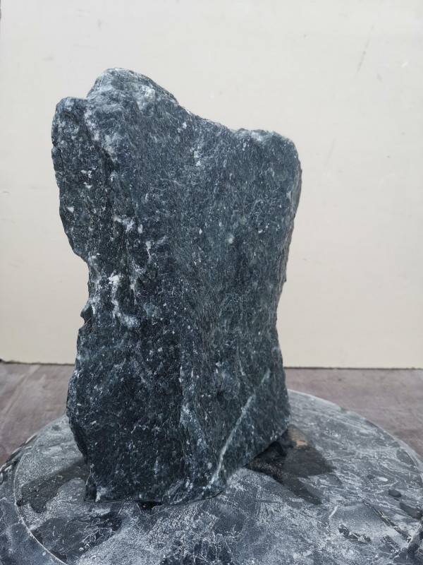 Speckstein Einzelstck schwarz- trkis, Streifen aus Indien; 7,820 kg