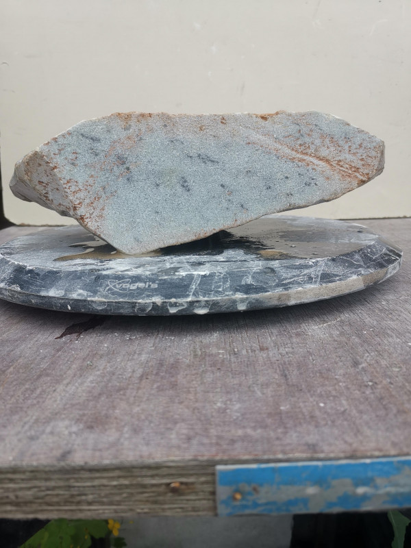 Speckstein Einzelstck aus Indien grn, mit grauen Streifen 6,820 kg