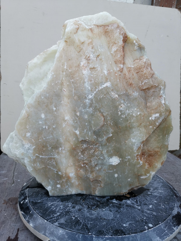 Speckstein; Einzelstck; aus China; wei; tlw grau; 14,830 kg