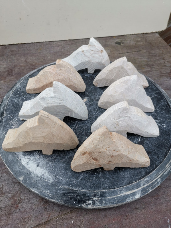 Halbfabrikat; Delfin; aus Brasilien