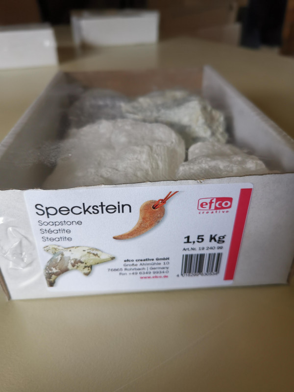 Speckstein; Sortiment; Gesamt 1,5 kg Karton aus Brasilien; Handsortiert