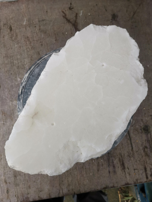 Alabaster; Einzelstck; transparent-wei; 19,900 kg