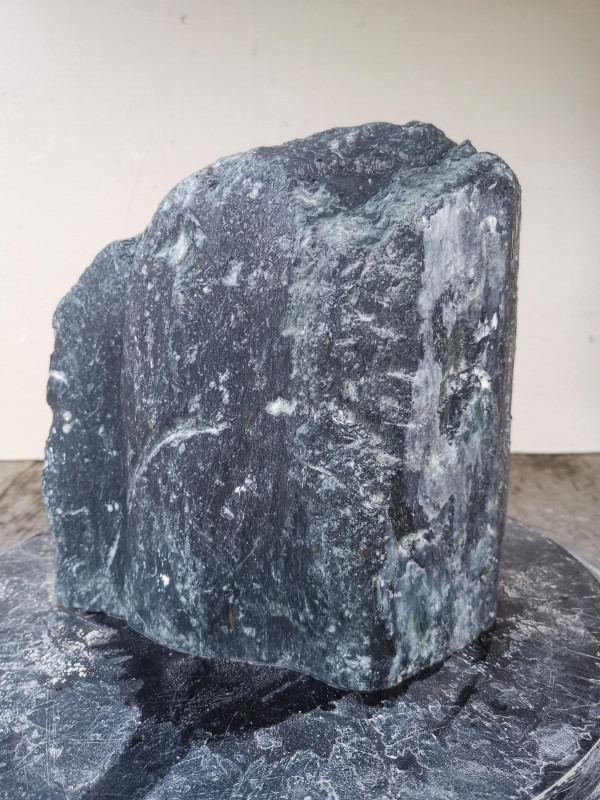 Speckstein; Einzelstck aus China; schwarz; 7,410 kg