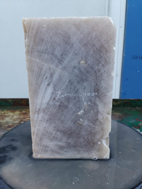 Alabaster; Einzelst�ck; Spanien; ges�gt; karamell; 8,570 kg