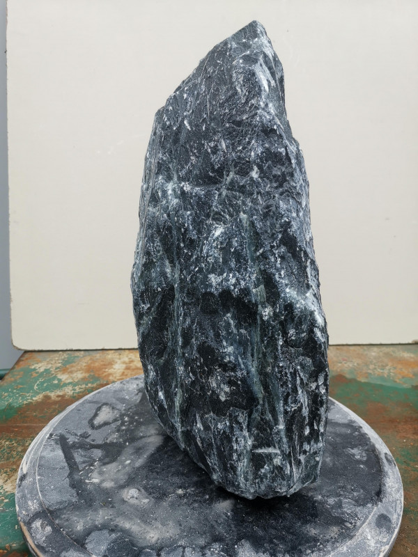 Speckstein; Einzelst�ck; aus Indien; dunkelgr�n; nicht geschnitten; 13,100 kg