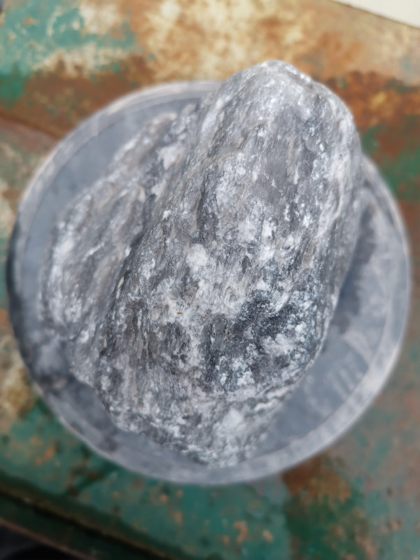 Speckstein; Einzelst�ck; aus China; schwarz-wei�; 12,260 kg