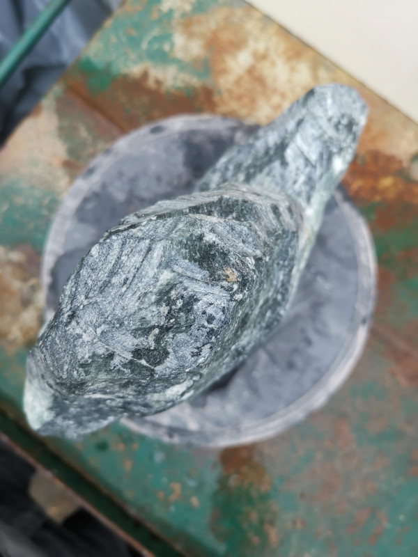 Speckstein; Einzelst�ck; aus Indien; t�rkis-schwarz; 10,240 kg