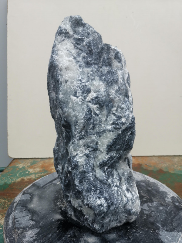 Speckstein; Einzelst�ck; aus China; schwarz-wei�; 8,100 kg