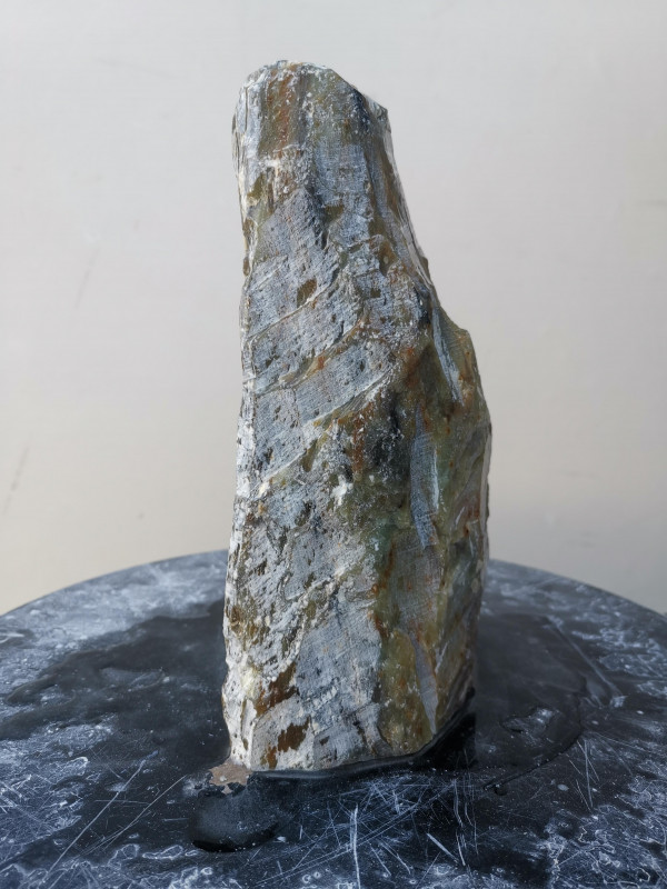 Speckstein; Einzelst�ck; aus Indien; gr�n Mix; 1,740 kg