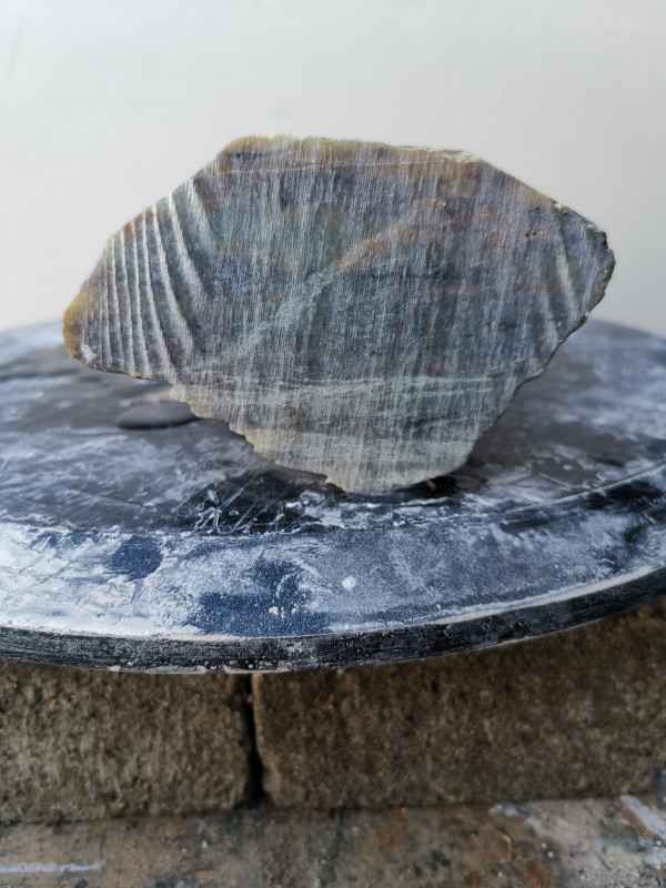 Speckstein; Einzelst�ck; aus Indien; gr�n Mix; 1,740 kg