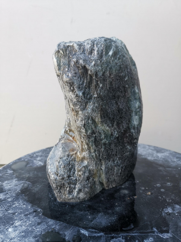 Speckstein; Einzelst�ck; aus Indien; dunkelgr�n mit Streifen; 3,300 kg