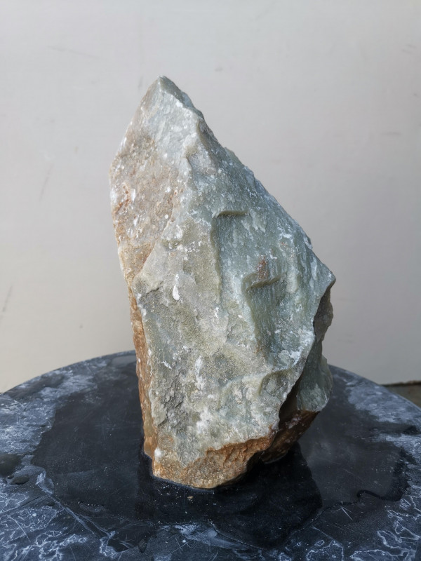 Speckstein; Einzelst�ck; aus Indien; dunkelgrau; harter Speckstein; 3,470 kg