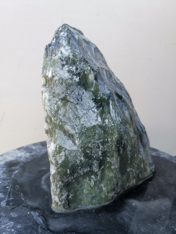 Speckstein; Einzelst�ck; aus Indien; gr�n Mix; 3,200 kg