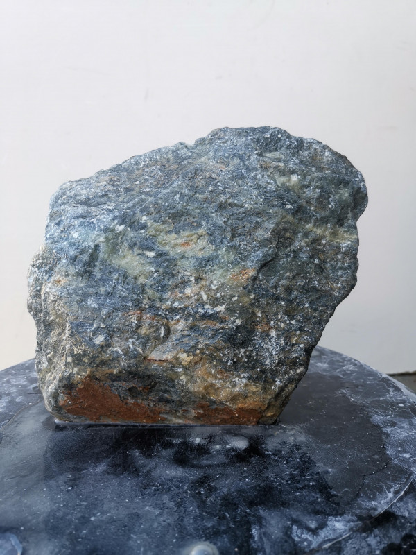 Speckstein; Einzelst�ck; aus Indien; dunkler gr�ner Farb Mix; 4,110 kg