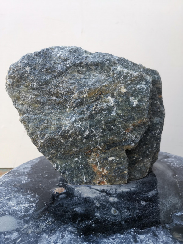 Speckstein; Einzelst�ck; aus Indien; dunkler gr�ner Farb Mix; 4,110 kg