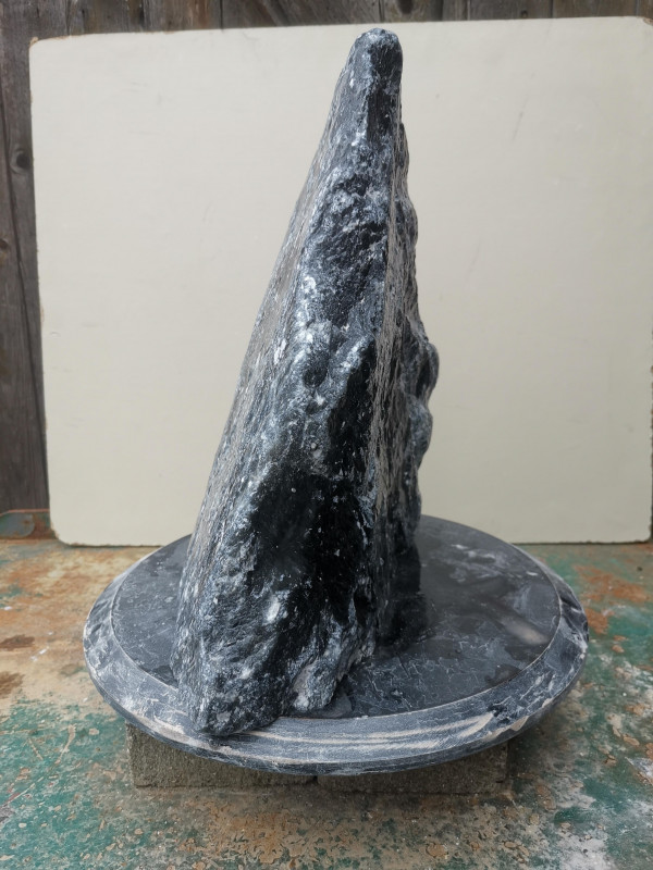 Speckstein; Einzelst�ck; aus China; schwarz; 17.990 kg