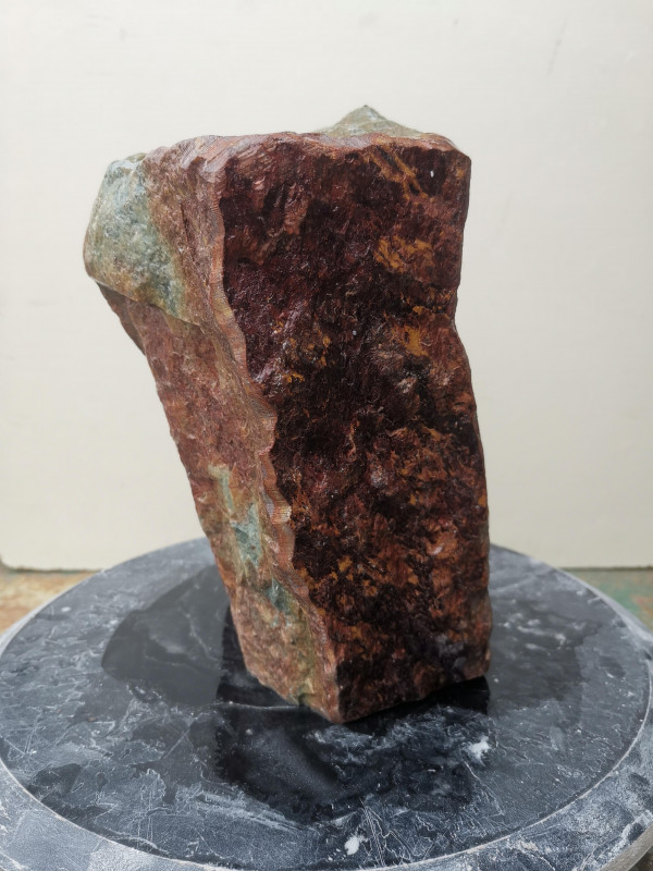 Speckstein; Einzelst�ck; aus Indien; harte Sorte; violett mit beige Stellen; 11,680 kg