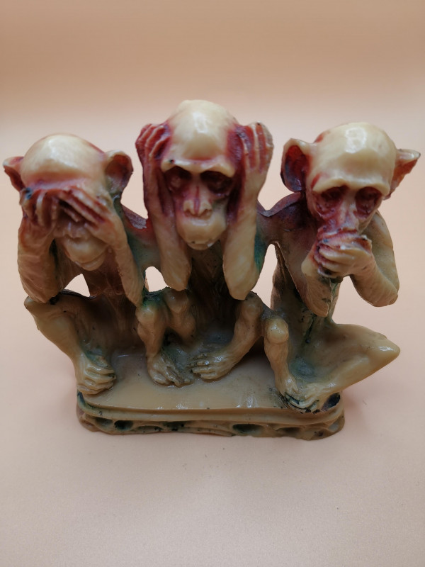 Speckstein; drei Affen; nichts h�ren, sehen, sagen