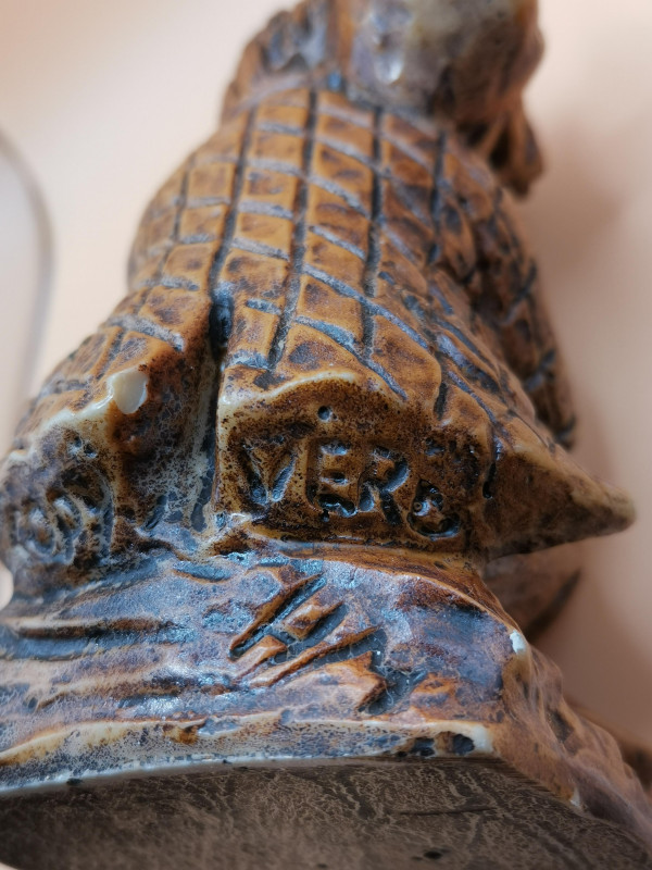 Speckstein; Figur; Hans im Gl�ck; Signiert; lasiert