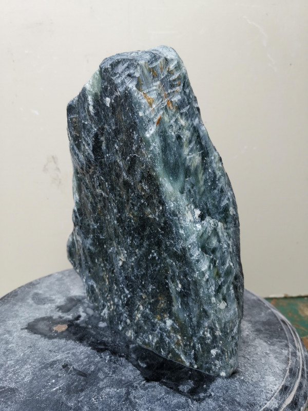 Speckstein; Einzelst�ck; aus Indien; t�rkis-schwarz, tlw. gr�n; 6,170 kg