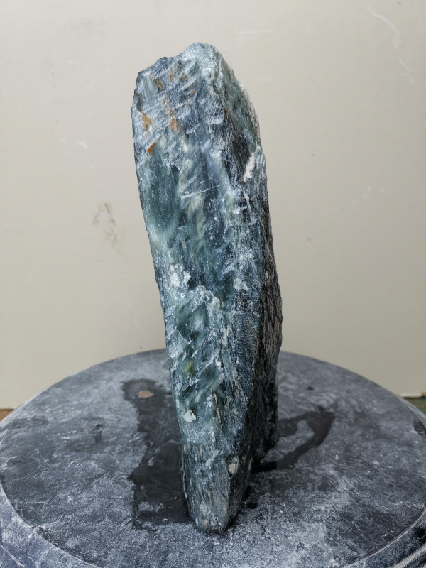 Speckstein; Einzelst�ck; aus Indien; t�rkis-schwarz, tlw. gr�n; 6,170 kg