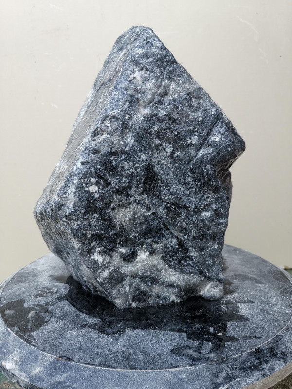 Speckstein; Einzelst�ck; aus China; schwarz-wei�; 9,590 kg