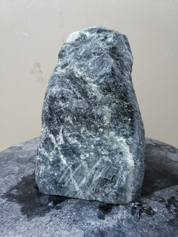 Speckstein; Einzelst�ck; aus Indien; t�rkis-schwarz; 5,880 kg