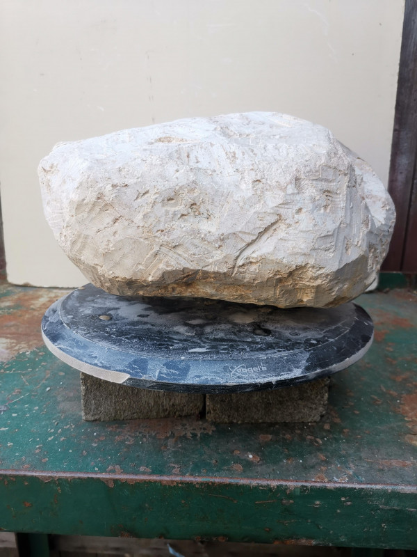 Speckstein; Einzelst�ck; aus Brasilien; braun mit tlw. gr�nlich; 30,840 kg