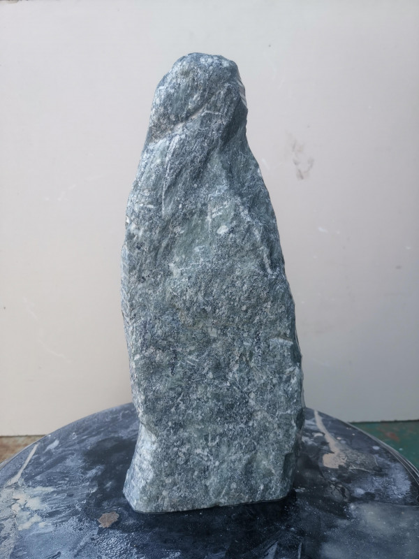Speckstein; Einzelst�ck; aus Indien; gr�n - schwarz; 4,130 kg