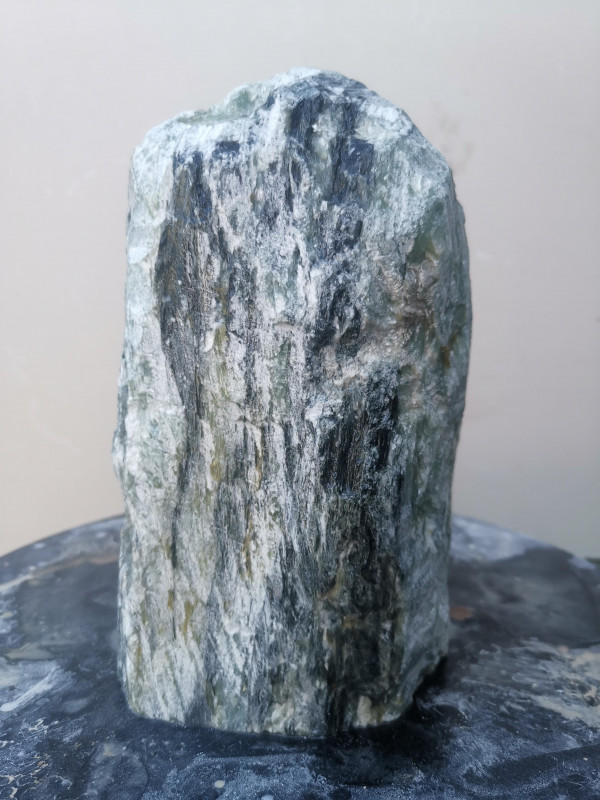 Speckstein; Einzelst�ck; aus Indien; t�rkis - schwarz; 5,210 kg