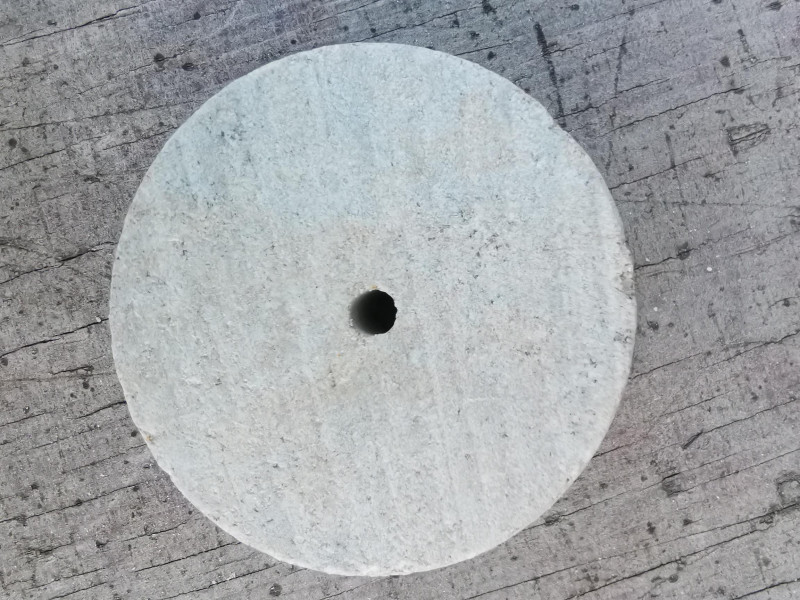 9 x Amulettstein; rund; mit Loch; Donut