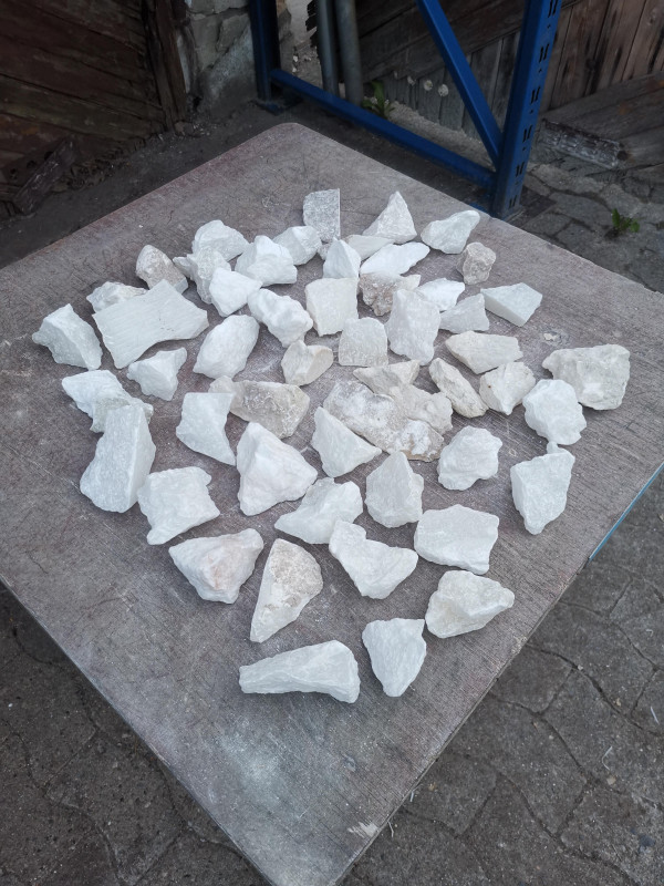 Alabaster; einzelnes Sortiment; 50 bis 150g; Gesamt 5 kg