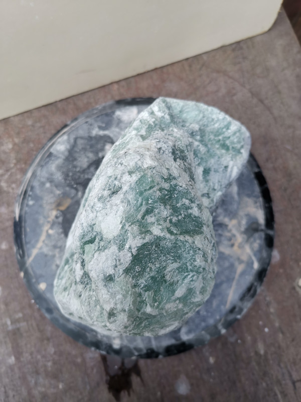 Speckstein; Einzelst�ck; aus Indien; t�rlis wolkig - schwarz; 10,580 kg