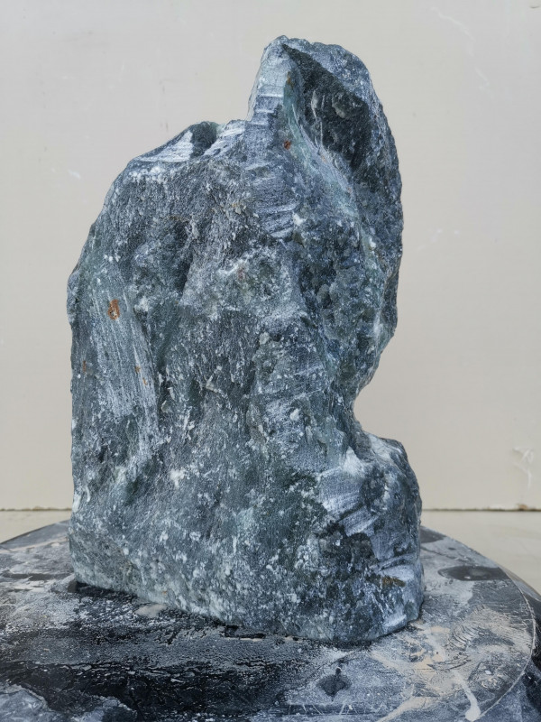 Speckstein; Einzelst�ck; aus Brasilien; schwarz- gr�n; 5,810 kg