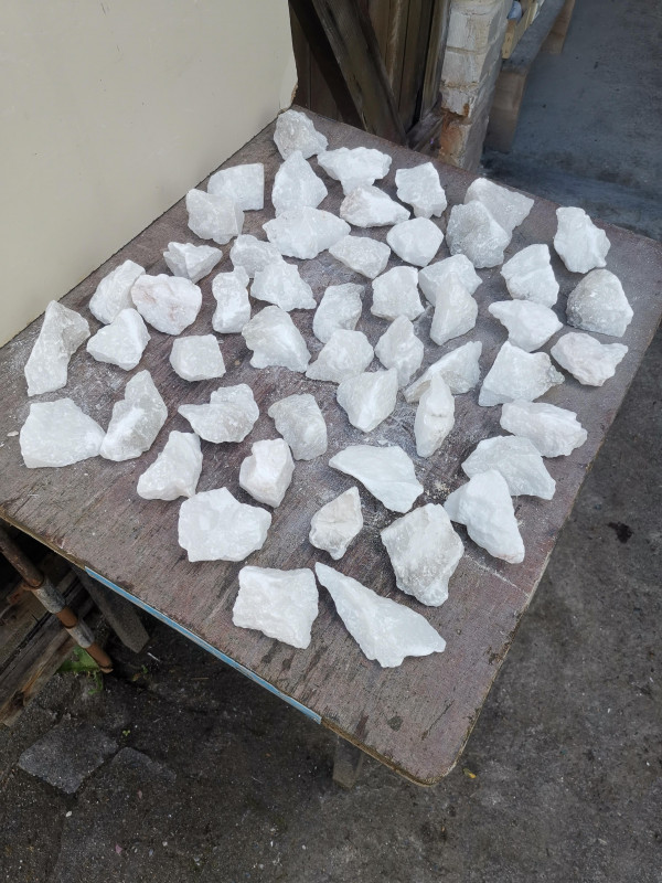 Alabaster; Einzellos; Sortiment; 100-150g; Gesamt 6,250 kg