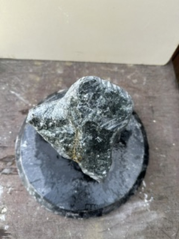 Speckstein; Einzelst�ck; aus Indien; schwarz Mix; 5,200kg