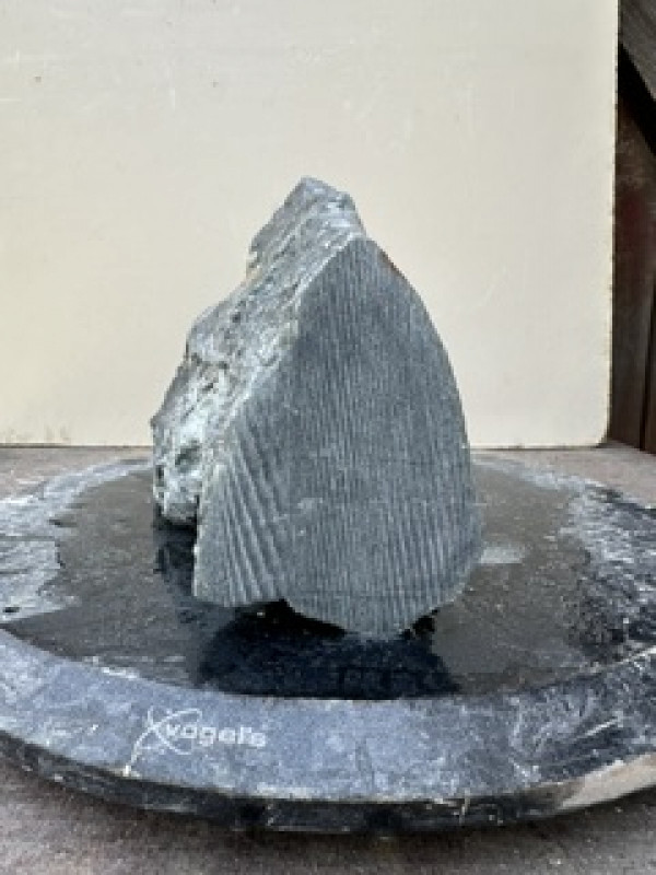 Speckstein; Einzelst�ck; aus Indien; schwarz Mix; 5,200kg