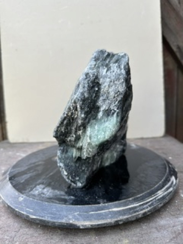 Speckstein; Einzelst�ck; ​​​​​​​Indien; t�rkis - schwarz; 11,070 kg