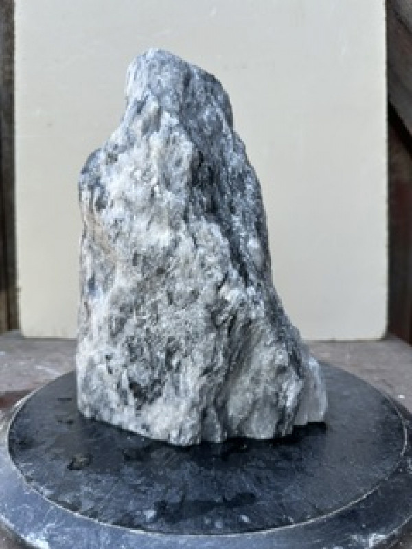 Speckstein; Einzelst�ck; schwarz-wei�; aus China; 7,930 kg