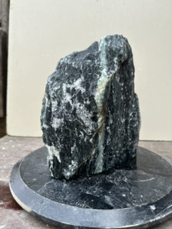 Speckstein; Einzelst�ck; t�rkis-schwarz; aus Indien; 12,300 kg